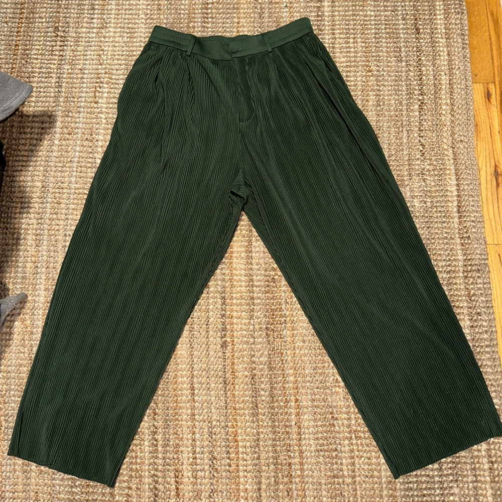 Men’s Zara corduroy green pants